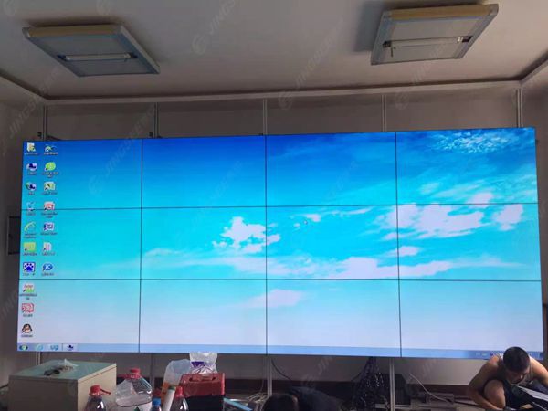 液晶拼接屏， 三星液晶拼接屏， 天津液晶拼接屏， 天津拼接屏， 河北液晶拼接屏， 河北拼接屏， 山東液晶拼接屏， 山東拼接屏， 內(nèi)蒙古液晶拼接屏， 內(nèi)蒙古拼接屏， 46寸液晶拼接屏,55寸液晶廣告機， 觸摸一體機， 天津微信廣告機， DID液晶拼接屏， 立體廣告機， 樓宇廣告機， 微信廣告機， 拼接屏廠家，55寸液晶拼接屏